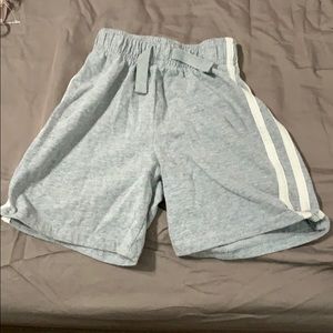 Grey shorts